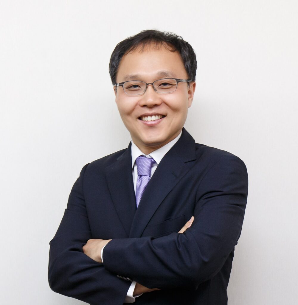 부동산 전문 이제한 변호사 프로필